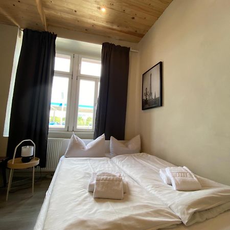 Apartamento Oeko Lehmbau Direkt Am Main Marktbreit Exterior foto