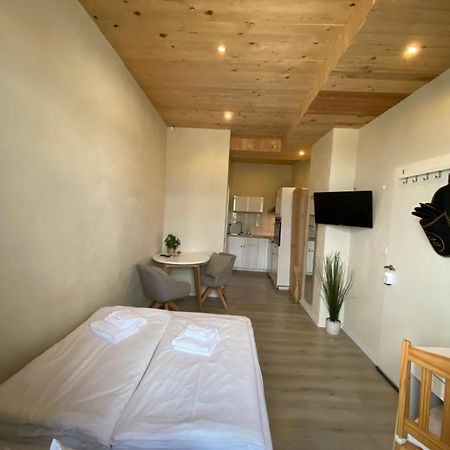 Apartamento Oeko Lehmbau Direkt Am Main Marktbreit Exterior foto