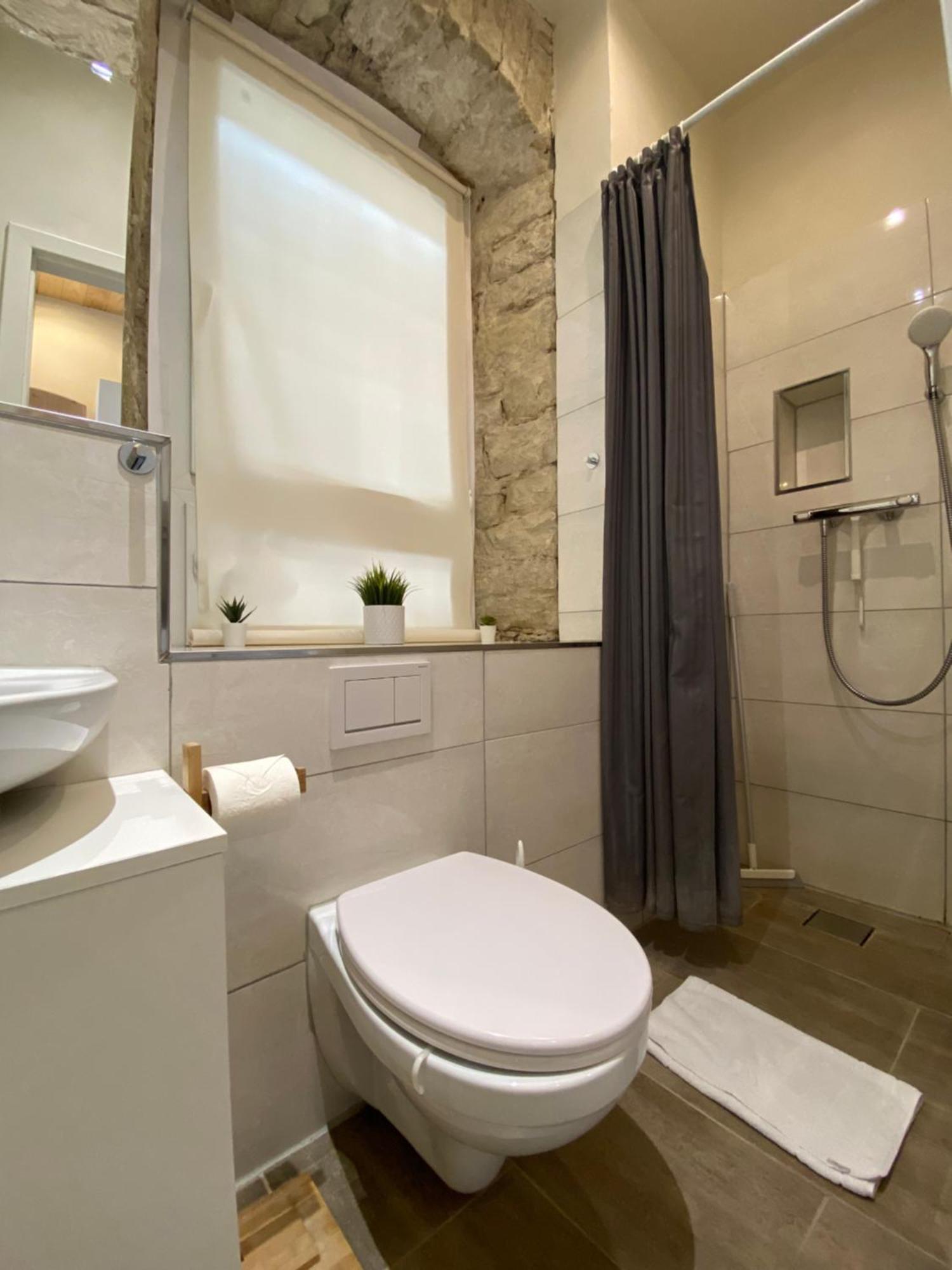 Apartamento Oeko Lehmbau Direkt Am Main Marktbreit Exterior foto